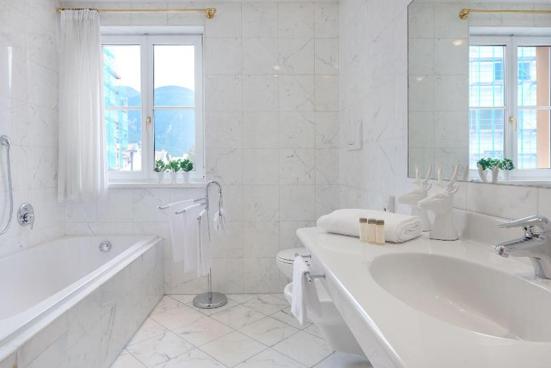Hotel Goldene Rose - Oda