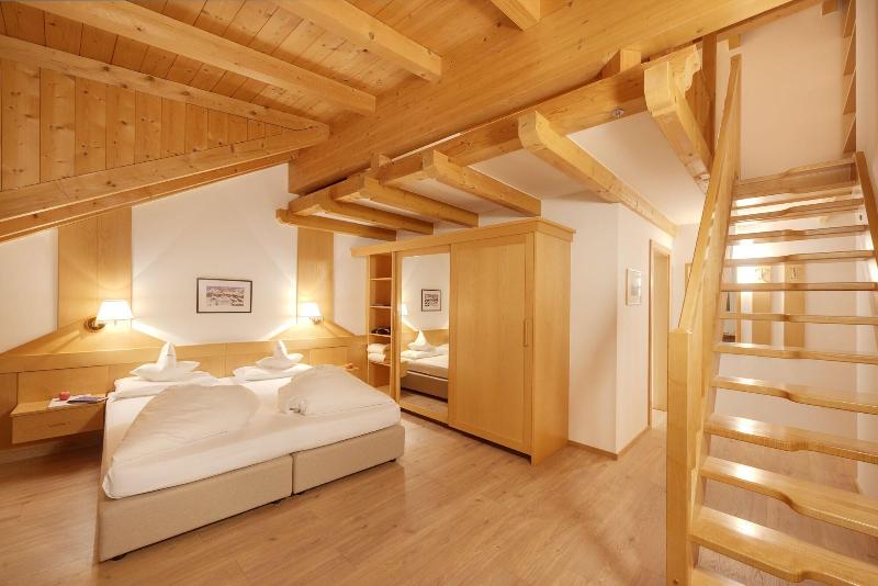 Hotel Goldene Rose - Oda