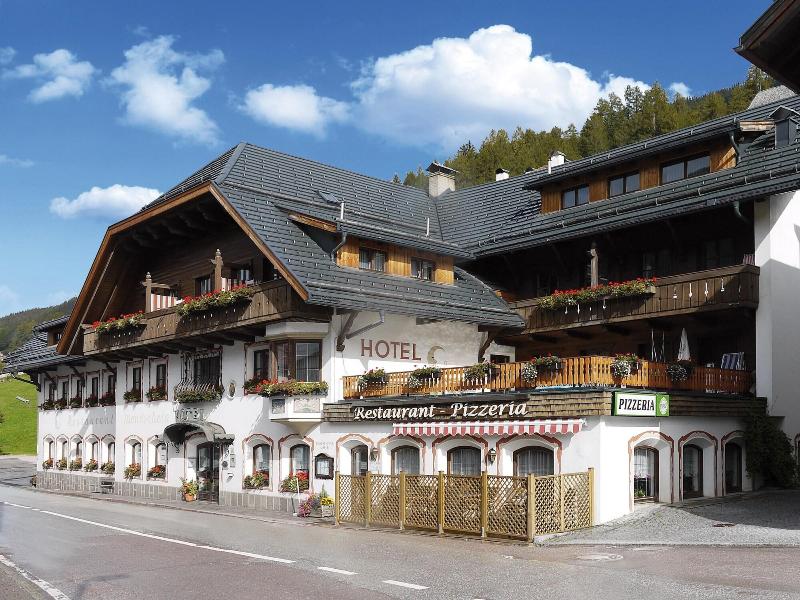 Hotel Mondschein - Genel