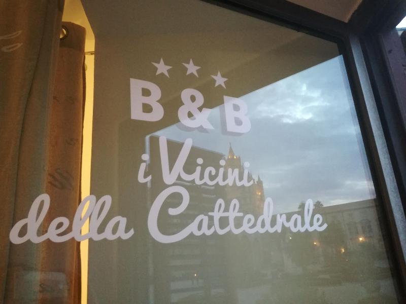 I Vicini Della Cattedrale - Lobi