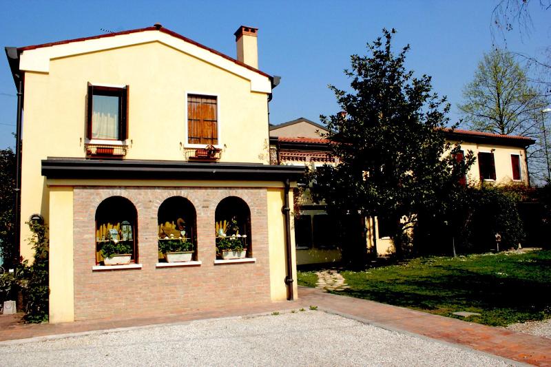 Casa Camilla - Genel