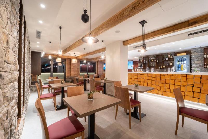 TH Courmayeur - Bar