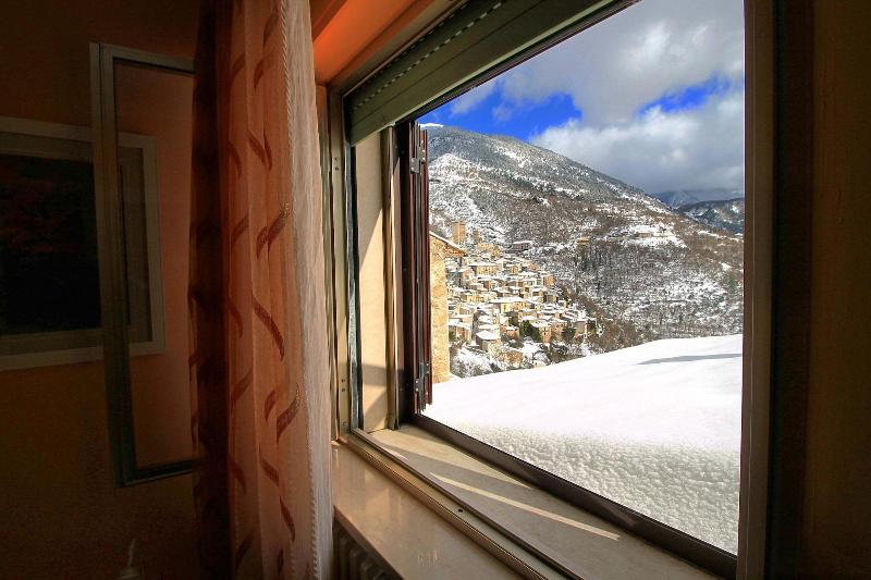 B&B In Centro a Pacentro - Oda