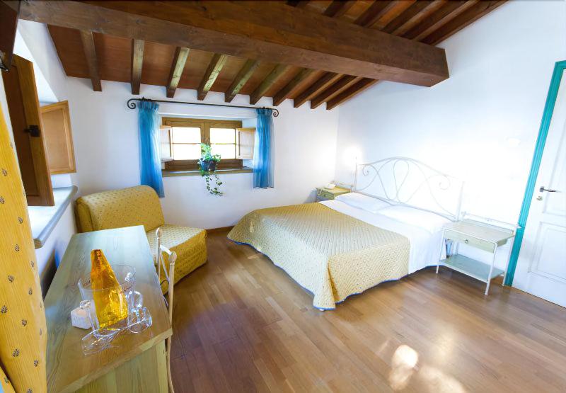 Tenuta La Lupa Country Hotel - Oda