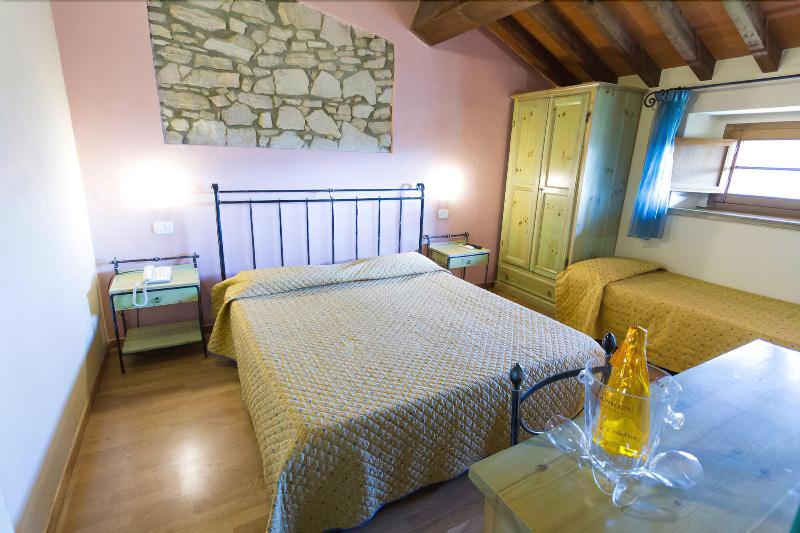 Tenuta La Lupa Country Hotel - Oda