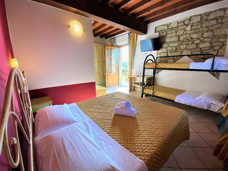 Tenuta La Lupa Country Hotel - Oda