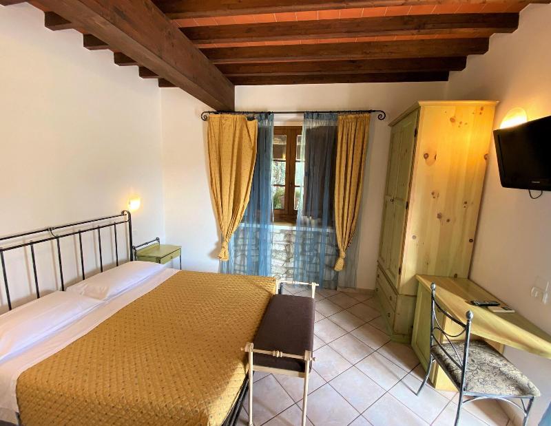 Tenuta La Lupa Country Hotel - Oda