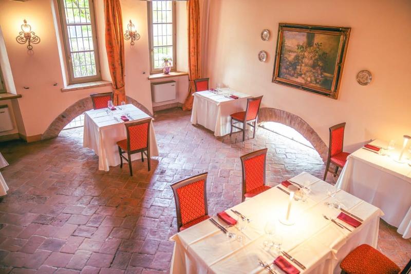 La Tavola Rotonda - Restoran