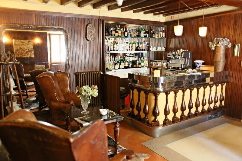 Country Hotel Le Querce - Lobi