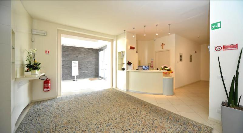 Hotel Mirandola - Lobi