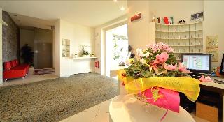 Hotel Mirandola otel fotoğrafı