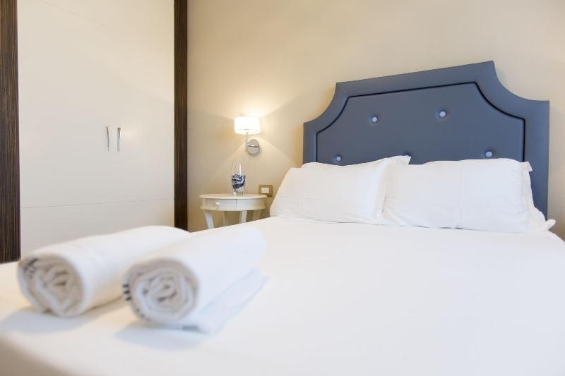Nero D'Avorio Aparthotel & SPA - Lobi