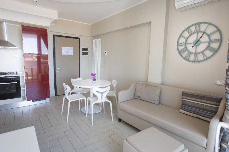 Nero D'Avorio Aparthotel & SPA - Lobi