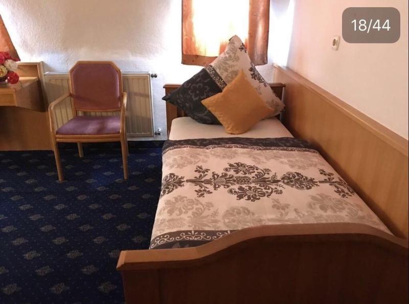Hotel Und Restaurant Bella Italia - Oda