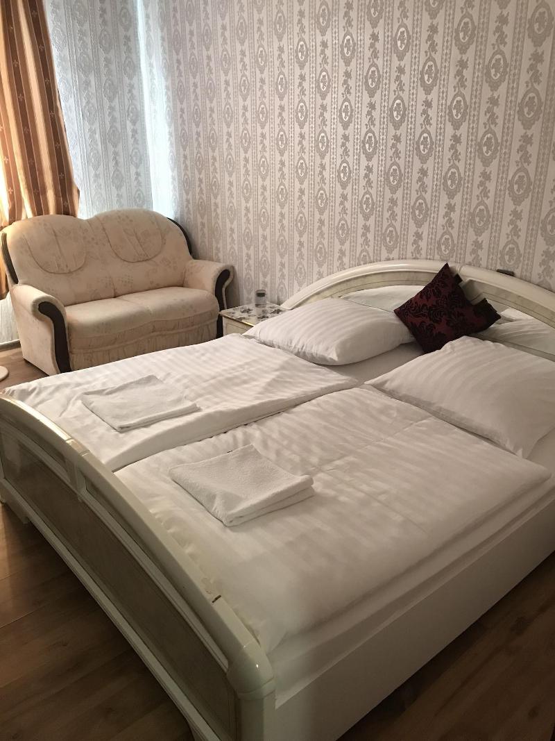 Hotel Und Restaurant Bella Italia - Oda