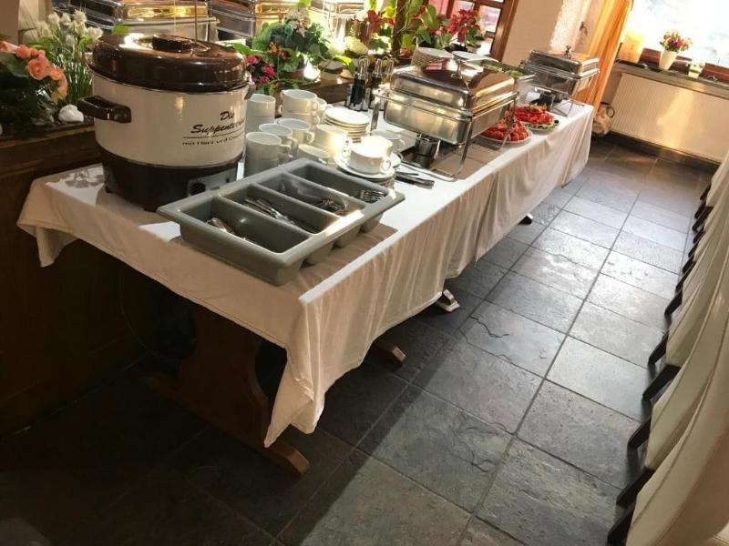 Hotel Und Restaurant Bella Italia - Restoran