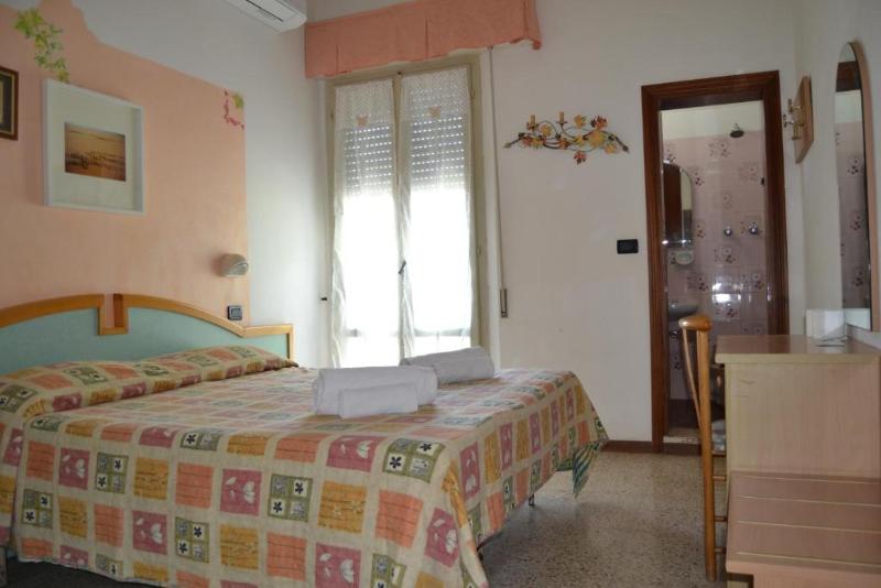 Hotel Rosy - Oda