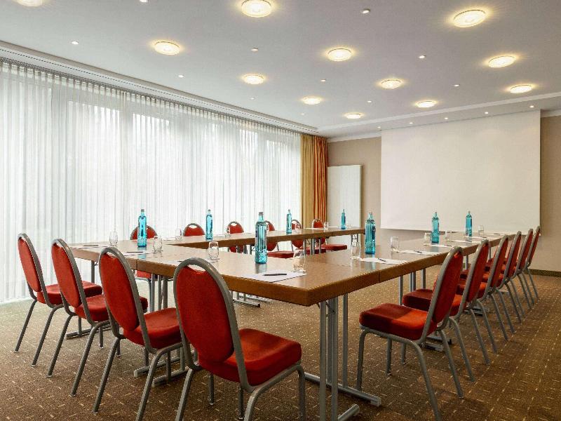 Ramada by Wyndham Duesseldorf Ratingen - Toplantı