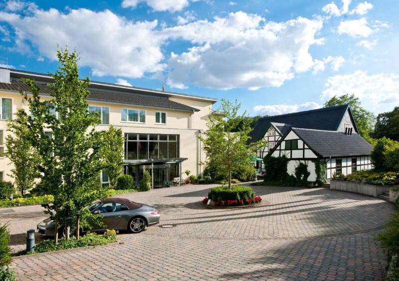 Ramada by Wyndham Duesseldorf Ratingen - Genel