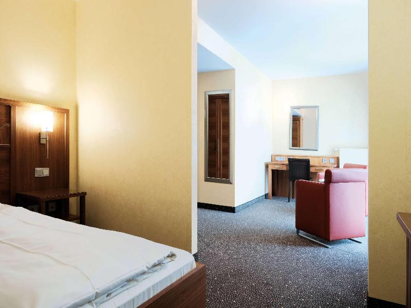 Ramada by Wyndham Duesseldorf Ratingen - Oda