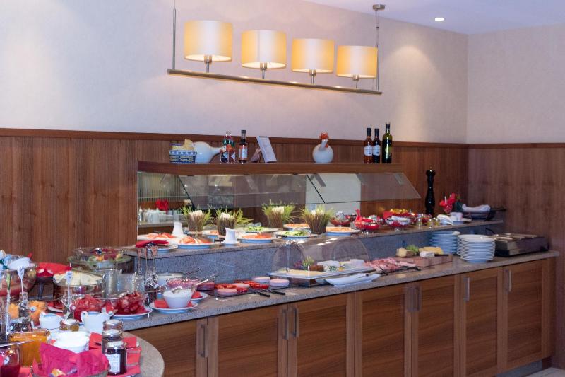 Ramada by Wyndham Duesseldorf Ratingen - Restoran