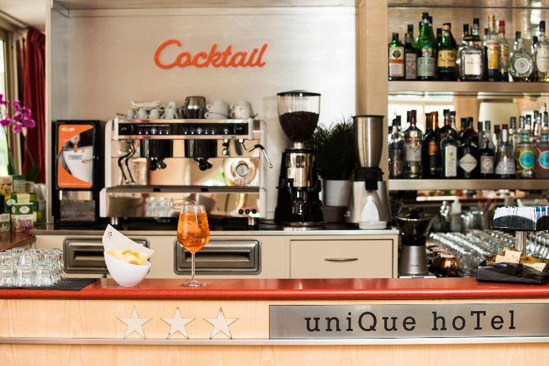 Unique Hotel - Bar