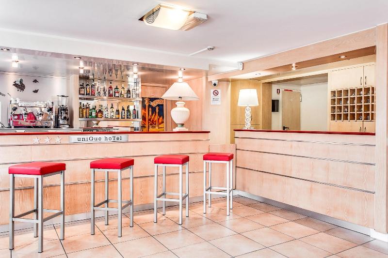 Unique Hotel - Bar