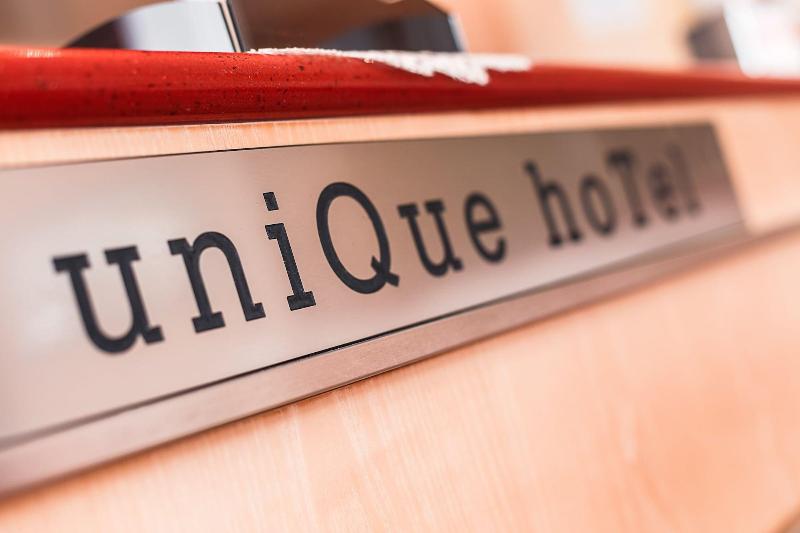 Unique Hotel - Lobi