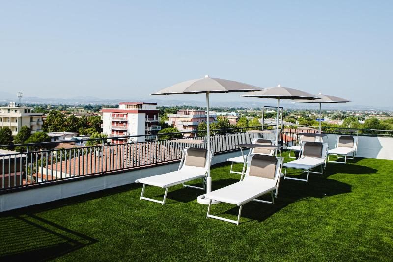 Unique Hotel - Oda