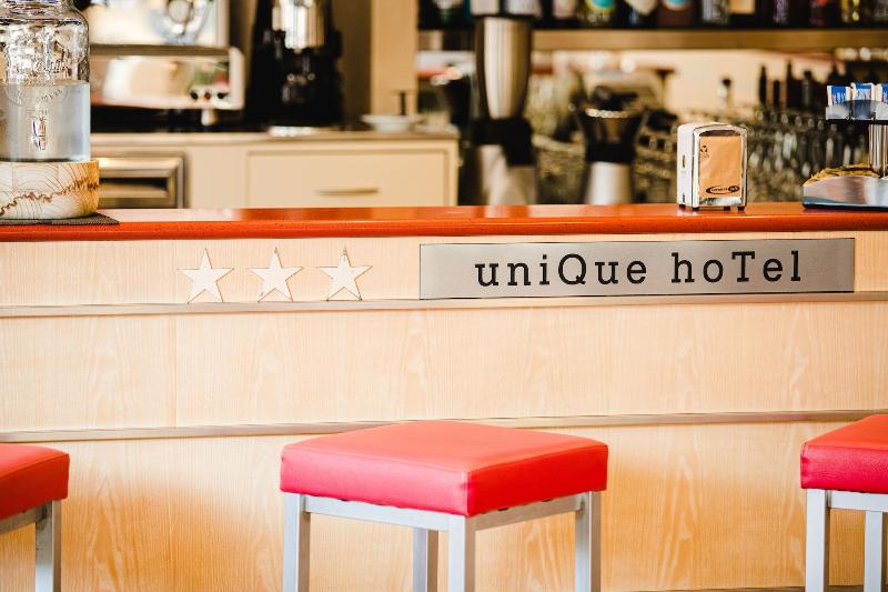Unique Hotel - Oda
