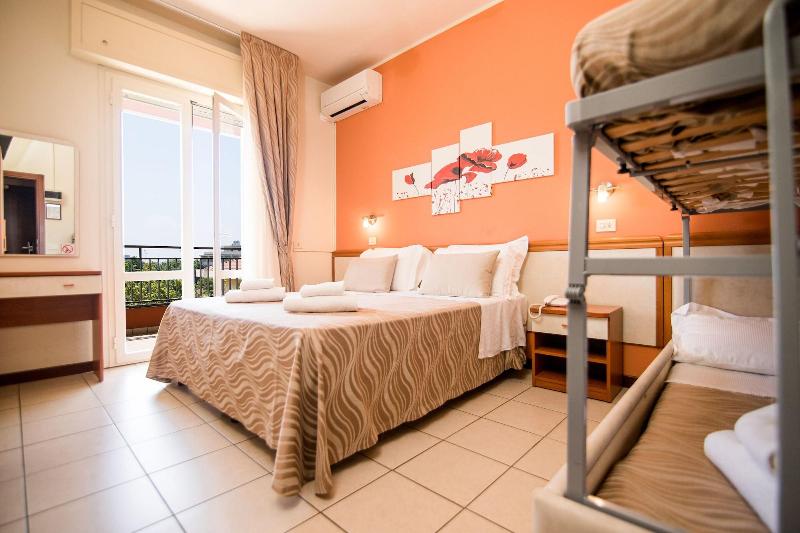 Unique Hotel - Oda