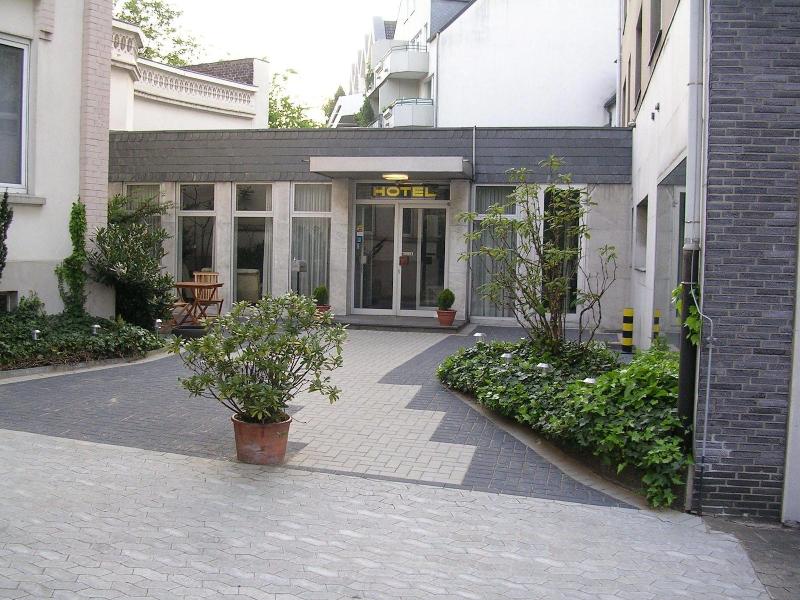 Schloss Hotel Benrath - Genel