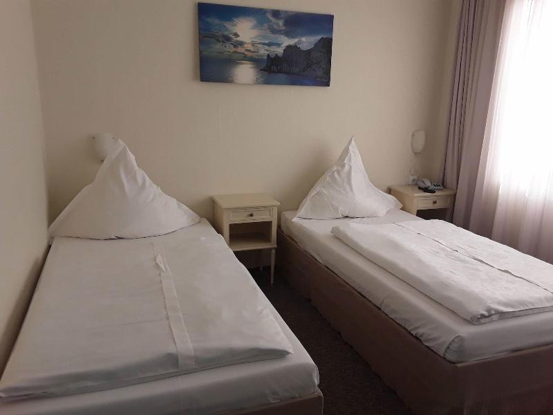 Schloss Hotel Benrath - Oda
