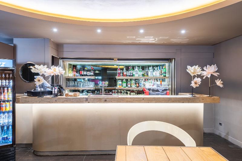 The Gate Hotel - Bar