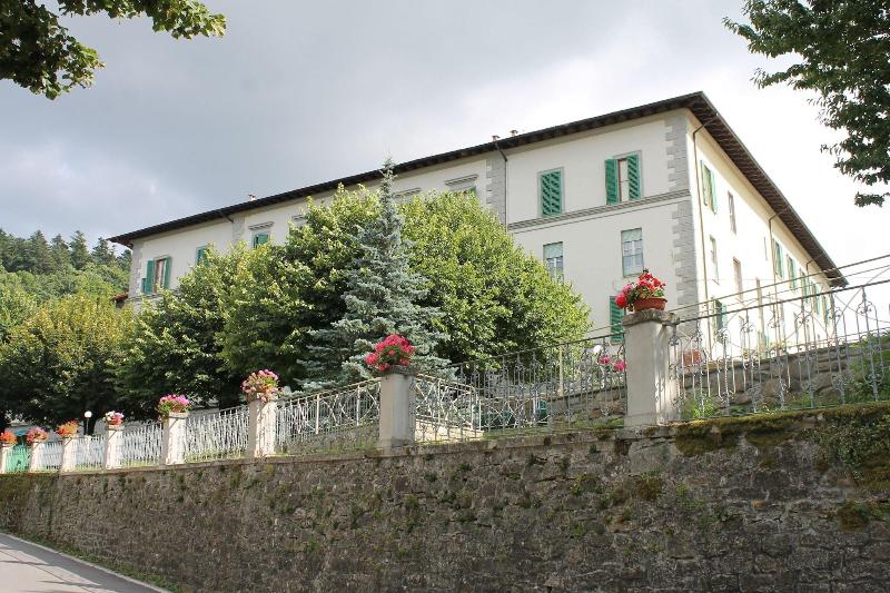 Hotel Croce Di Savoia - Genel