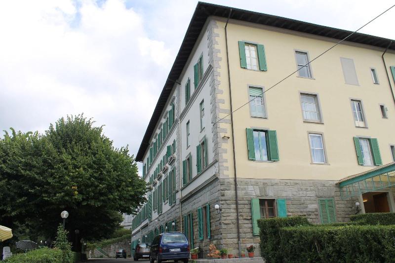 Hotel Croce Di Savoia - Genel