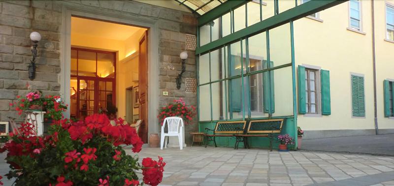 Hotel Croce Di Savoia - Genel