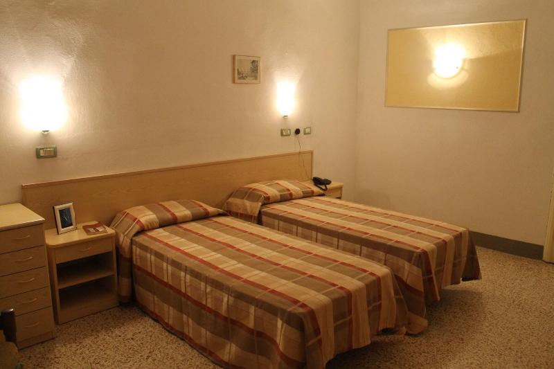 Hotel Croce Di Savoia - Oda