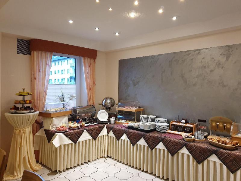 Avantgarde Hotel - Restoran