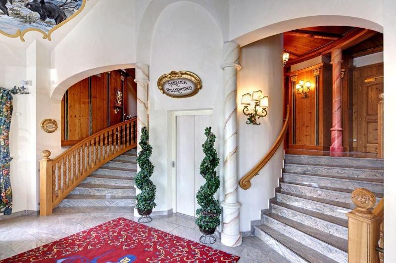 Schloss Hotel Holzrichter - Lobi