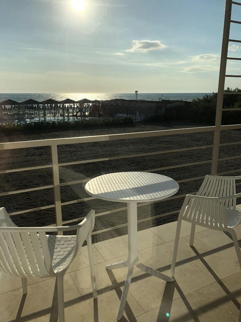 Hotel Boutique Carolina - Teras