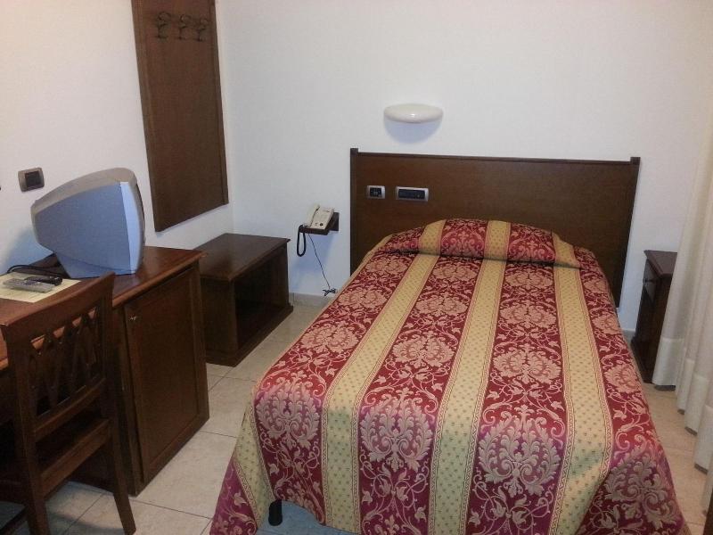 Hotel Tiziana - Oda