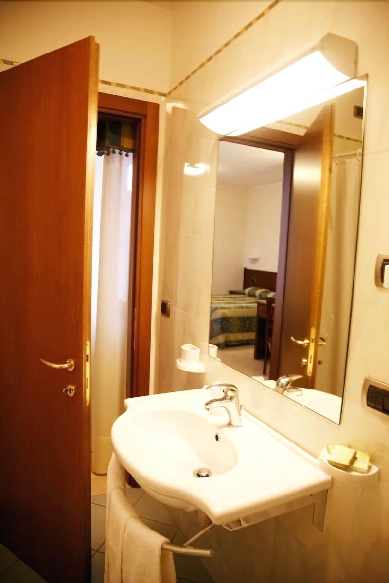 Hotel Tiziana - Oda