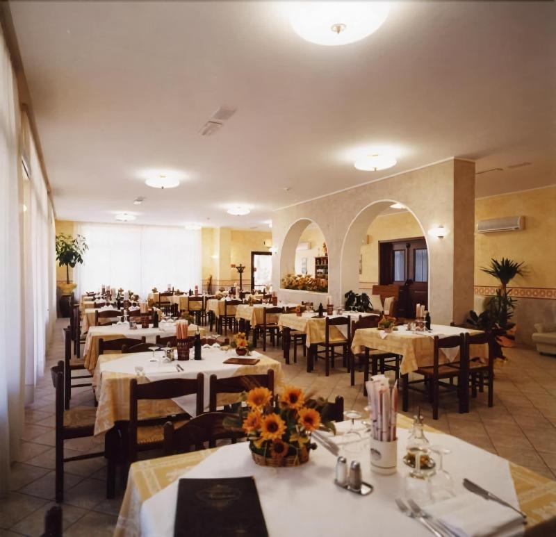 Hotel Tiziana - Restoran