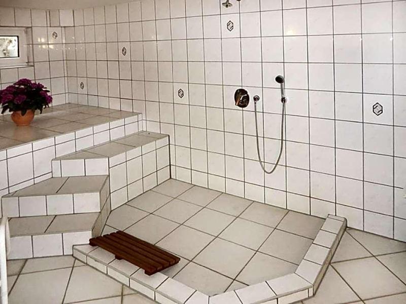 Hotel Fürstenberg - Genel