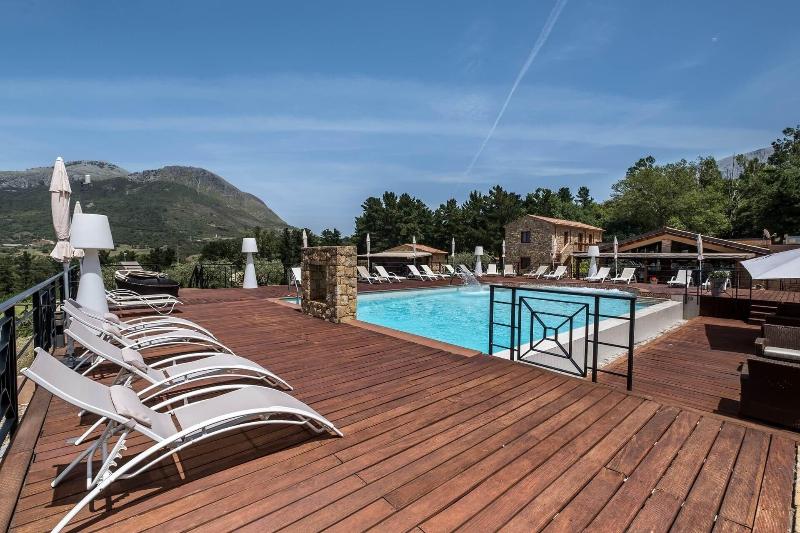 Casena Mongerrati - Aktivite