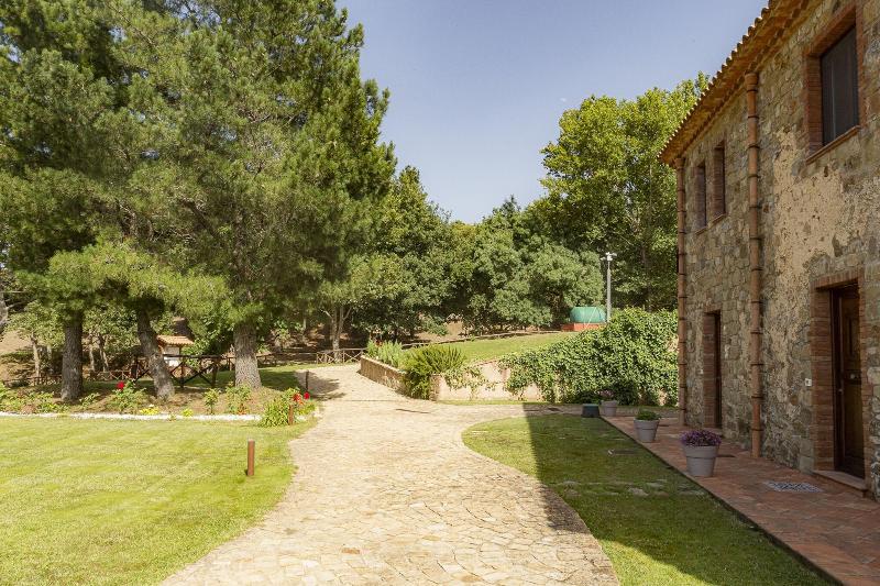 Casena Mongerrati - Genel