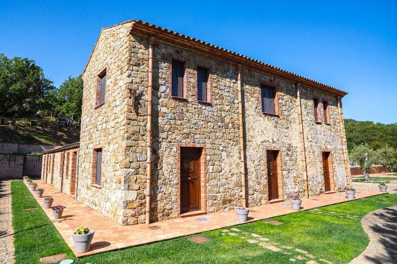 Casena Mongerrati - Genel