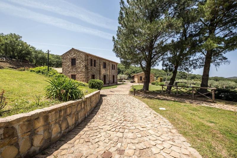 Casena Mongerrati - Genel