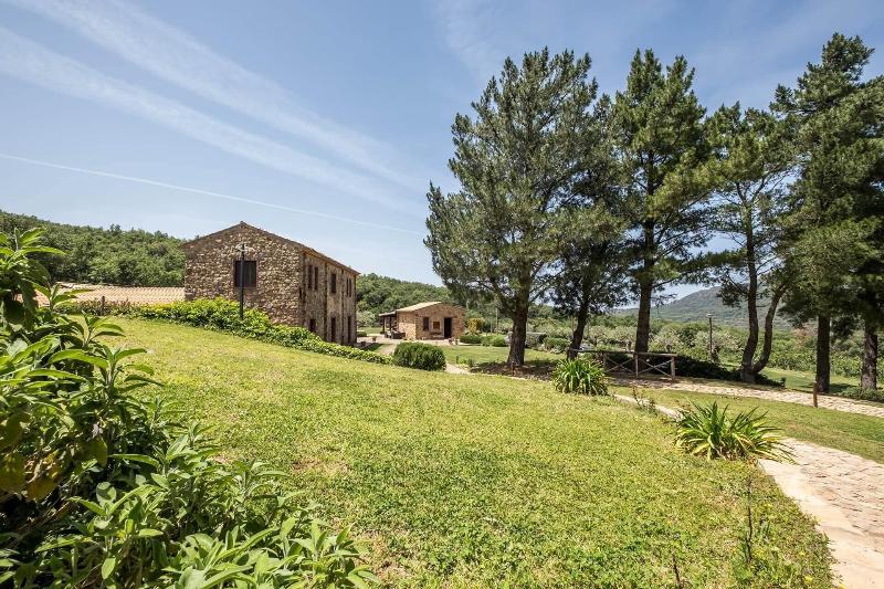 Casena Mongerrati - Genel